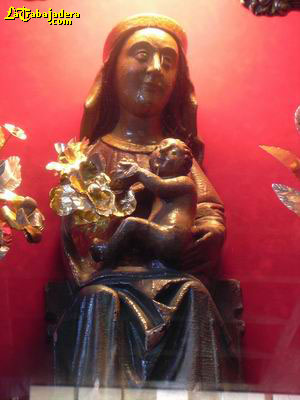 Virgen Sedente Romanica - Foto Tiniebla