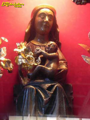 Virgen Sedente Romanica - Foto Tiniebla